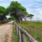 Апартаменти Beautiful Close To