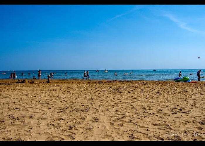 Beautiful Close To * Бібіоне