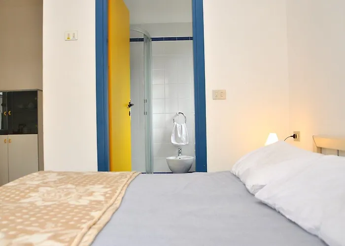 Beautiful Close To Апартаменти *