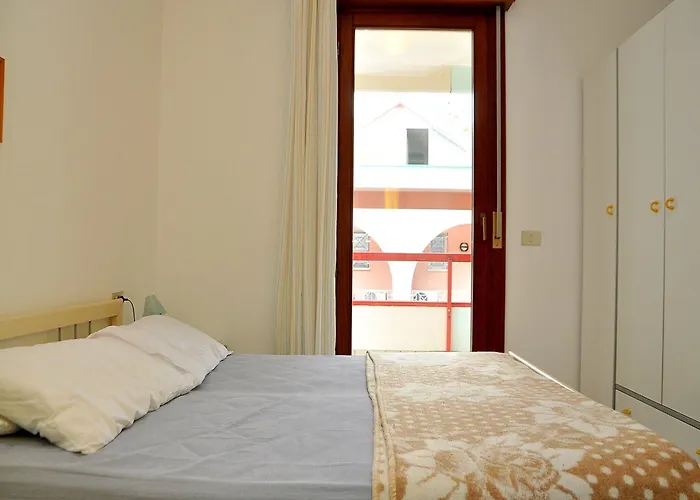 Апартаменти Beautiful Close To *