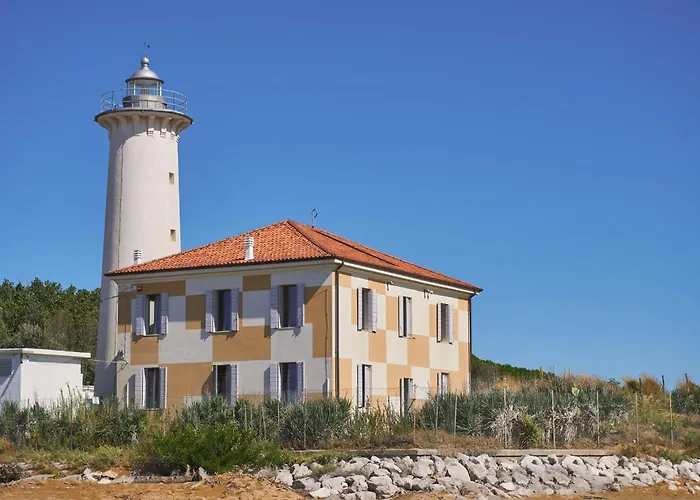 Beautiful Close To Апартаменти