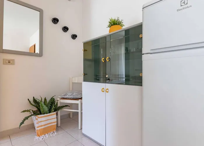 Beautiful Close To * Бібіоне