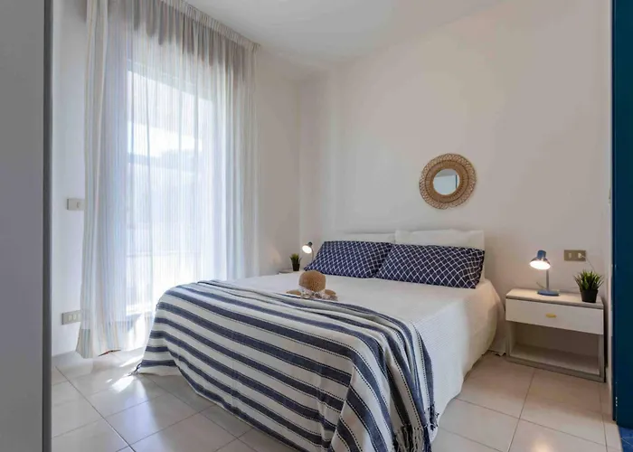 Beautiful Close To Апартаменти *