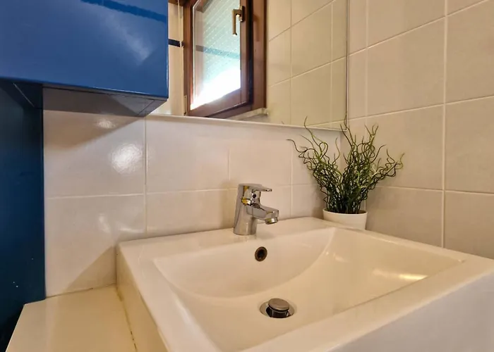 Апартаменти Beautiful Close To *